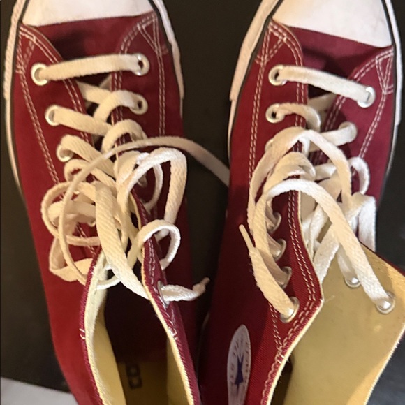 Maroon/Burgundy High-Top Sneakers with White Laces - Picture 3 of 4